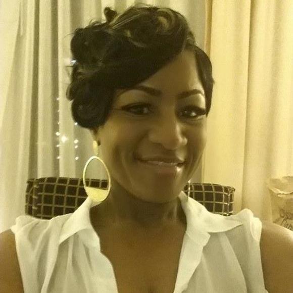 Meet your Posher, Regina - Picture 1 of 1